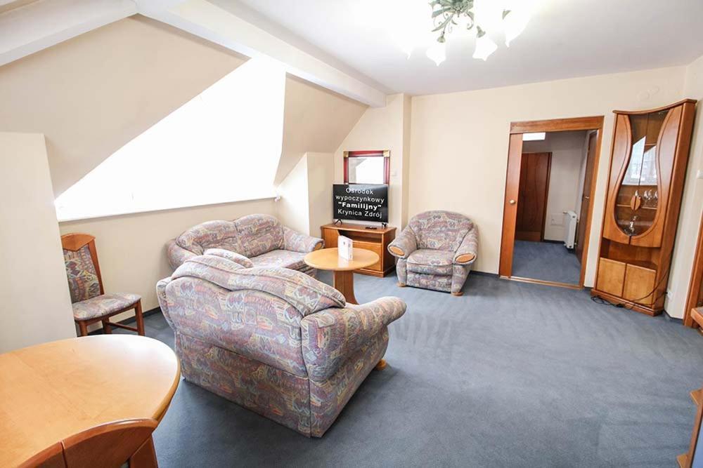 Hotel Familijny Osrodek Wypoczynkowo - Rehabilitacyjny Krynica-Zdrój Exteriér fotografie
