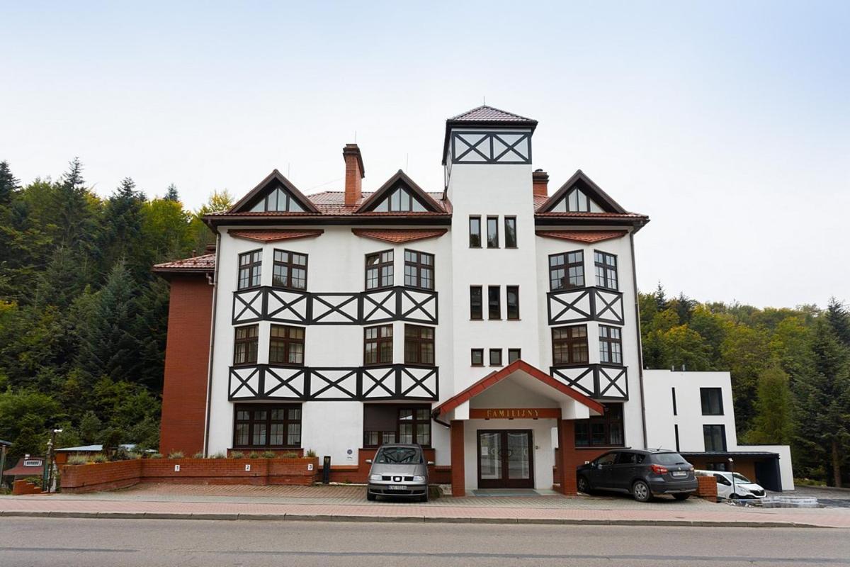 Hotel Familijny Osrodek Wypoczynkowo - Rehabilitacyjny Krynica-Zdrój Exteriér fotografie