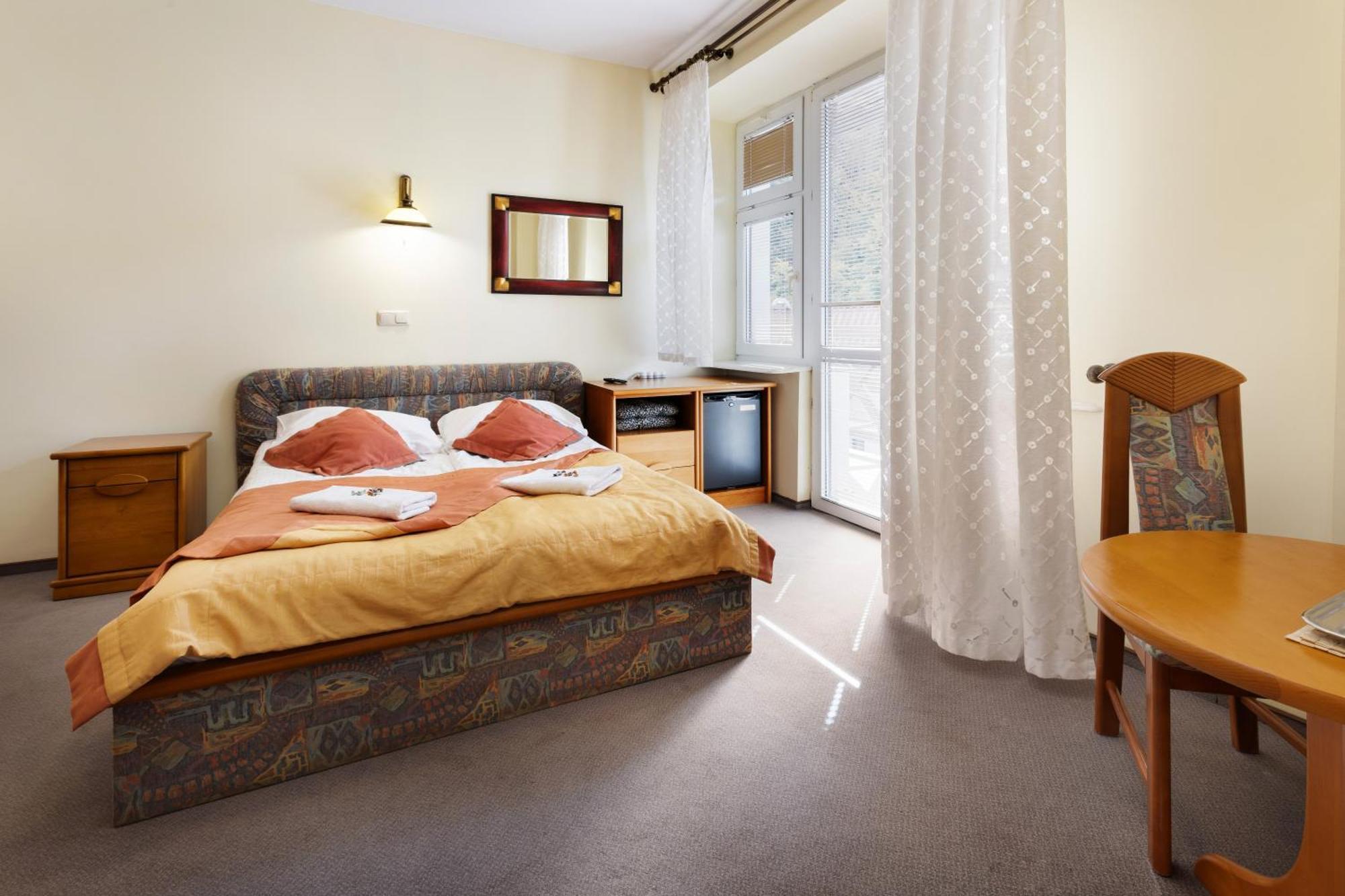 Hotel Familijny Osrodek Wypoczynkowo - Rehabilitacyjny Krynica-Zdrój Exteriér fotografie