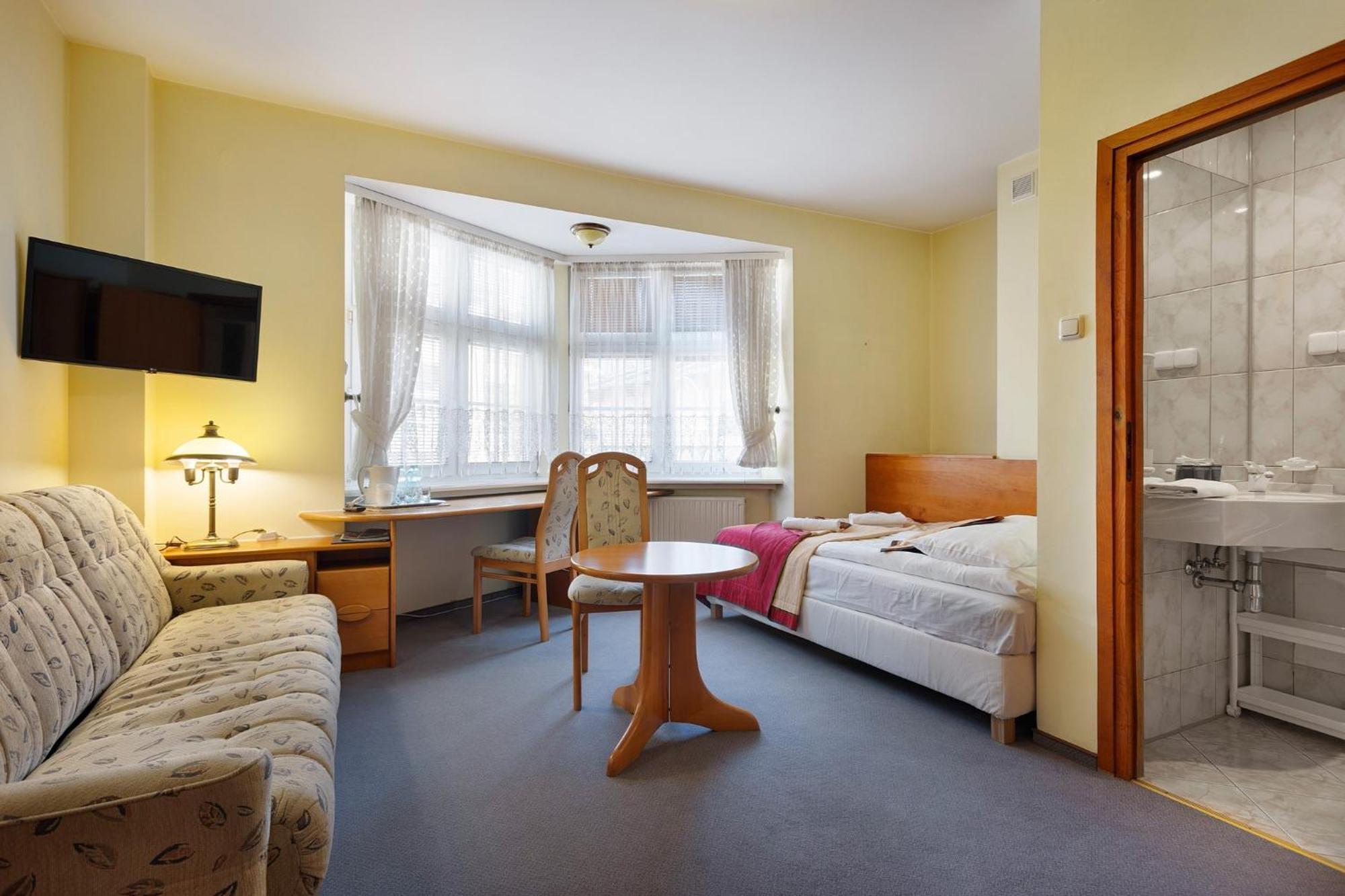 Hotel Familijny Osrodek Wypoczynkowo - Rehabilitacyjny Krynica-Zdrój Exteriér fotografie