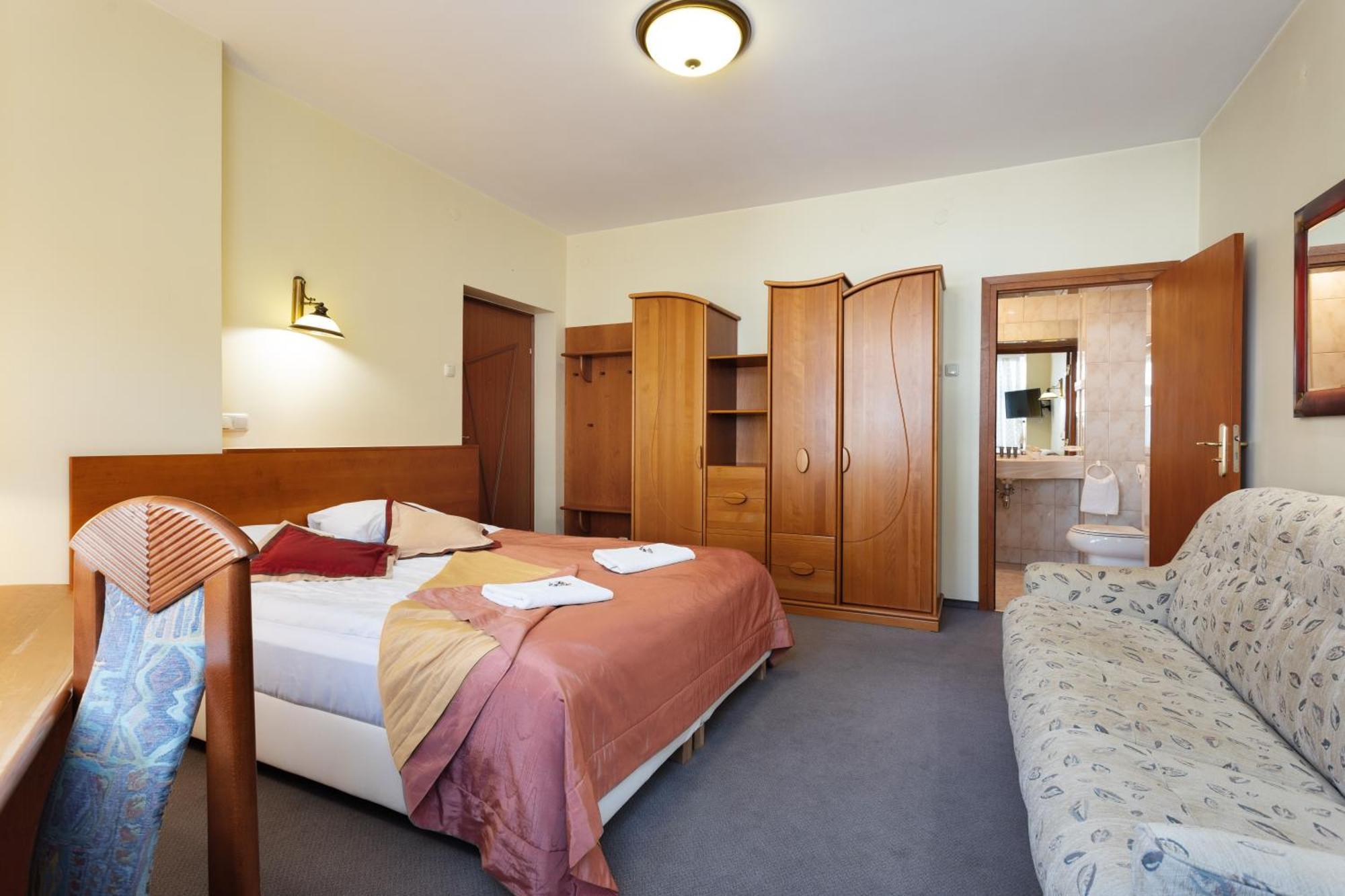 Hotel Familijny Osrodek Wypoczynkowo - Rehabilitacyjny Krynica-Zdrój Exteriér fotografie