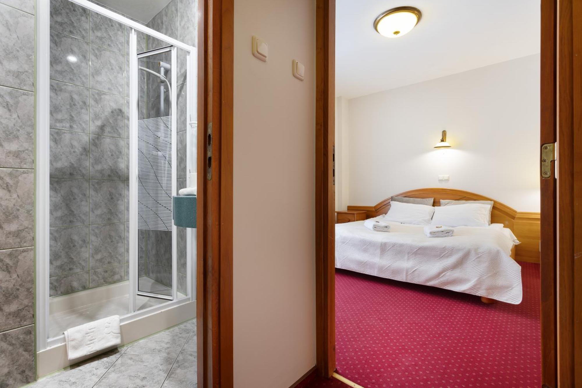 Hotel Familijny Osrodek Wypoczynkowo - Rehabilitacyjny Krynica-Zdrój Exteriér fotografie