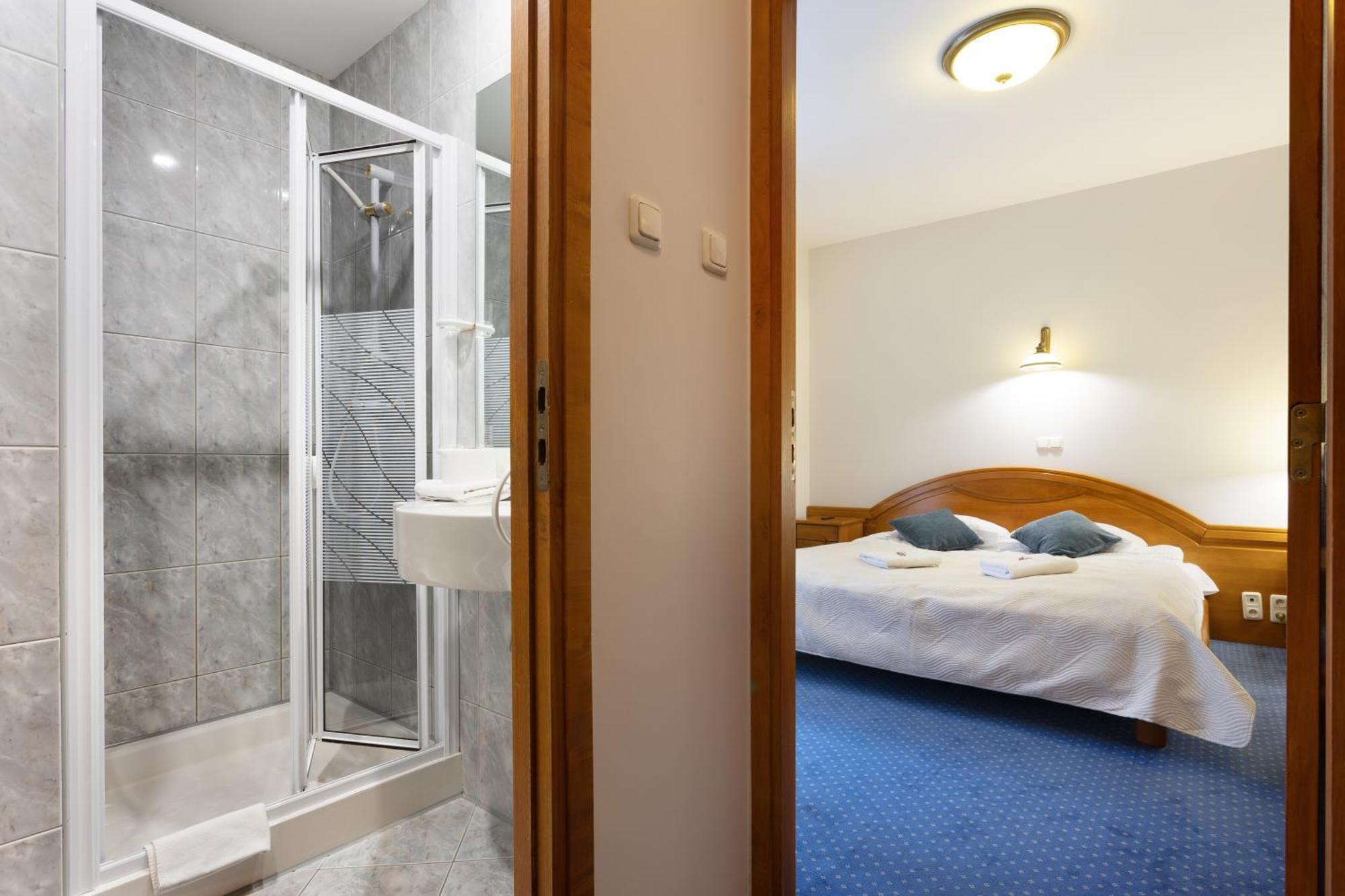 Hotel Familijny Osrodek Wypoczynkowo - Rehabilitacyjny Krynica-Zdrój Exteriér fotografie