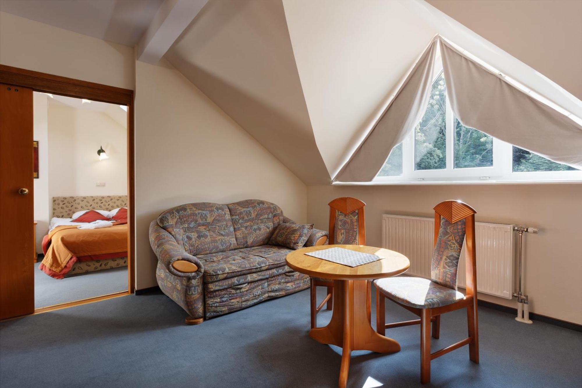Hotel Familijny Osrodek Wypoczynkowo - Rehabilitacyjny Krynica-Zdrój Exteriér fotografie